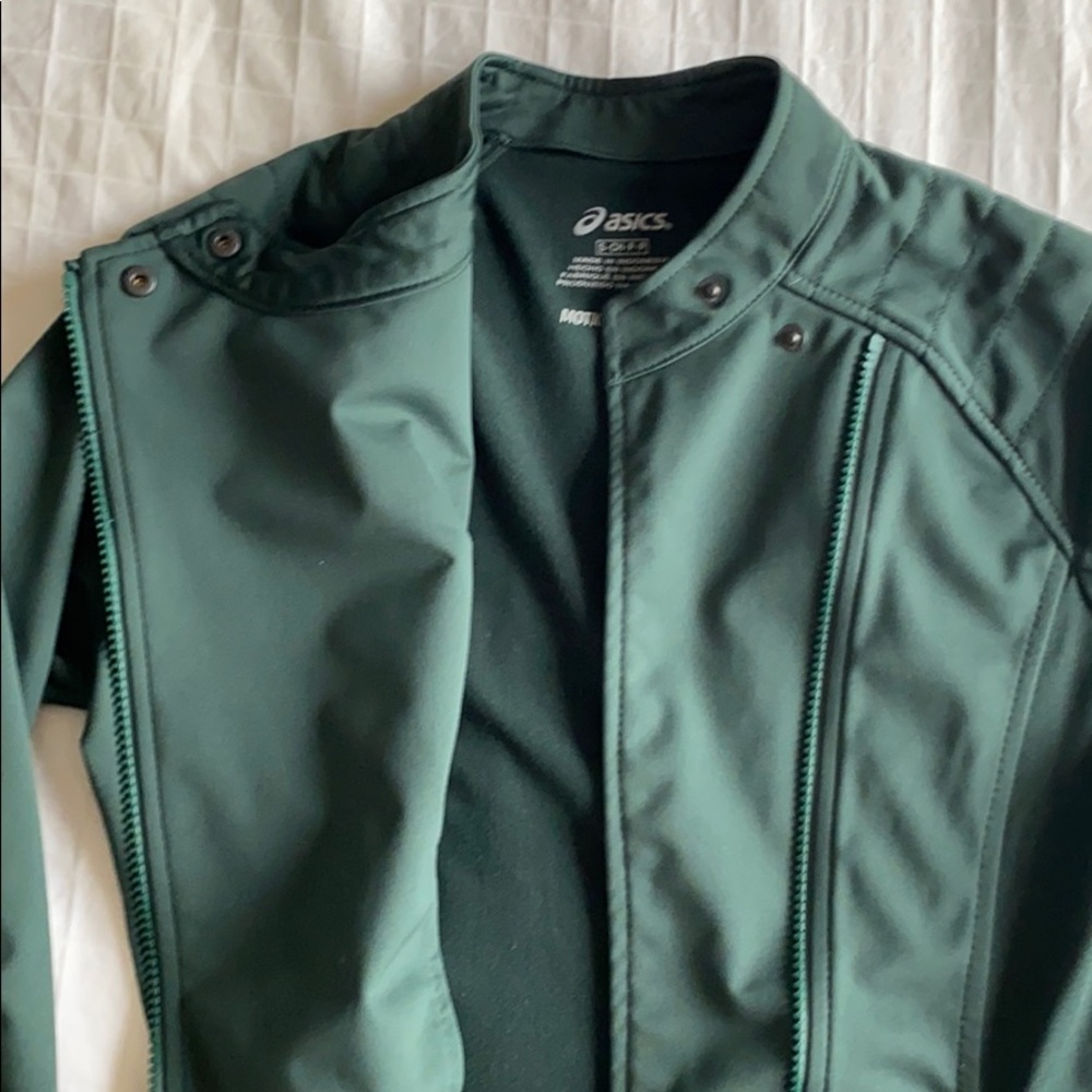 ASICS motion protect jacket - Picture 7 of 8